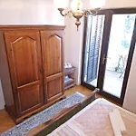 Apartment Radic - Affordable By The Trogir