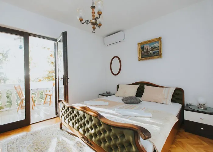 Appartamento Radic - Affordable By The Traù