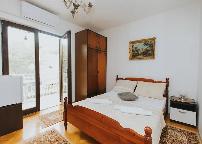 Radic - Affordable By The Trogir