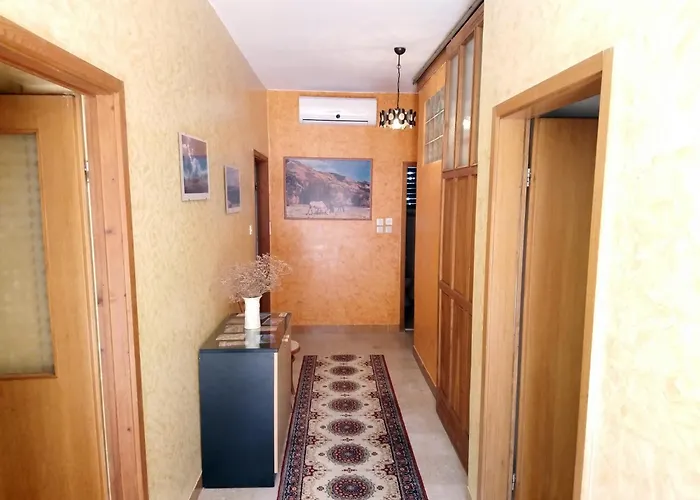 Radic - Affordable By The * Trogir