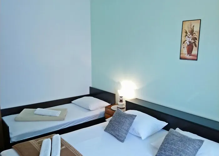 Radic - Affordable By The * Traù