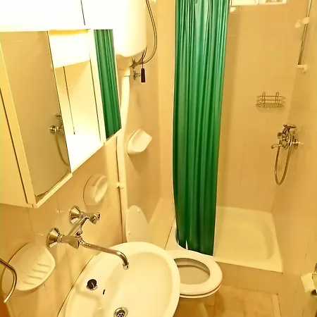 Radic - Affordable By The Apartament *