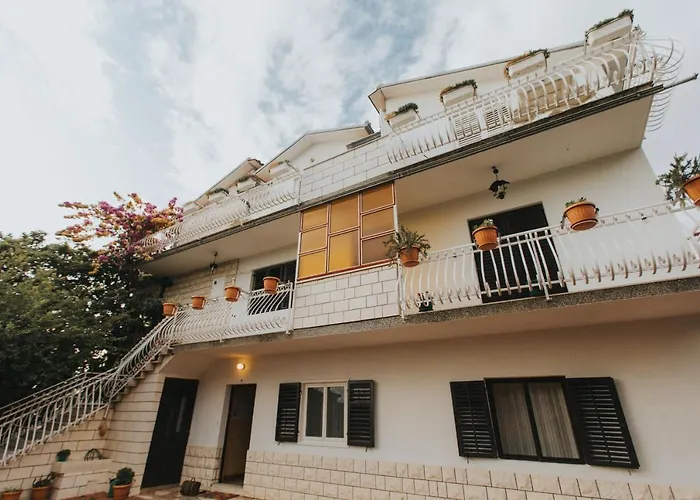 Radic - Affordable By The Appartement Trogir