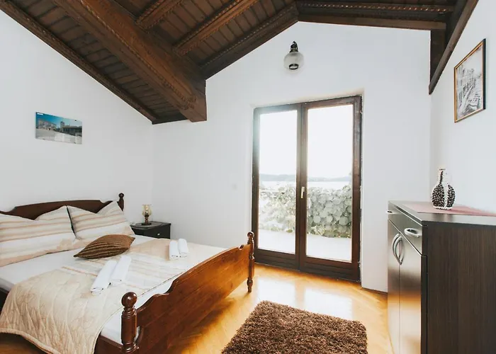 Radic - Affordable By The Trogir