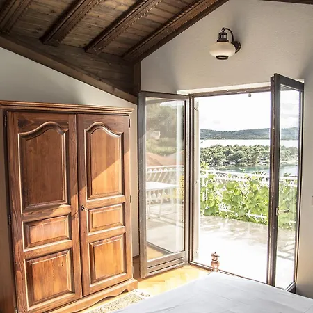 Vila Radic Apartment Trogir