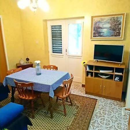 Apartment Vila Radic